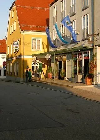 Hotel Altstadthotel 3*